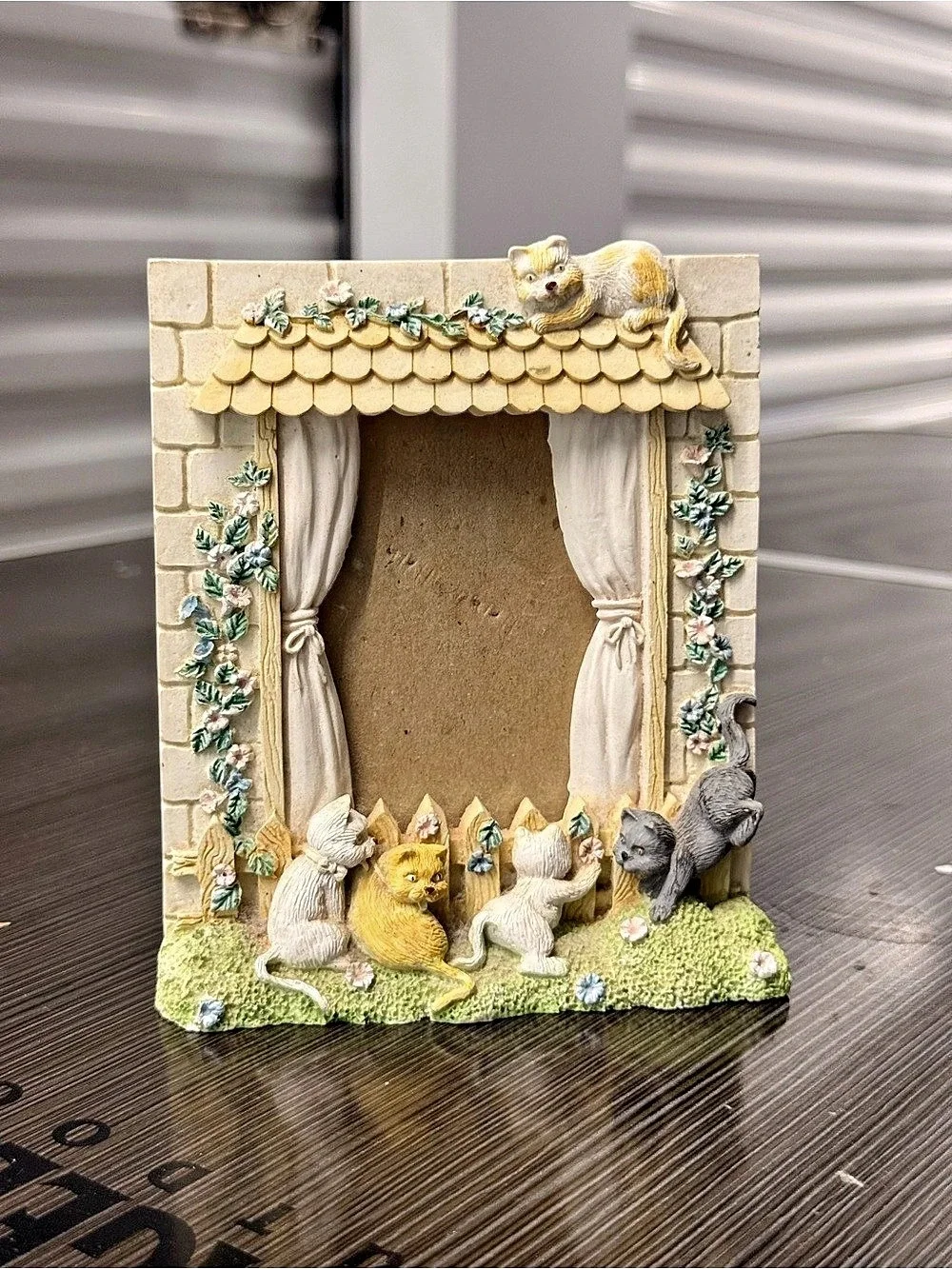 Cat Theater Decorative Picture Frame Cream & Green